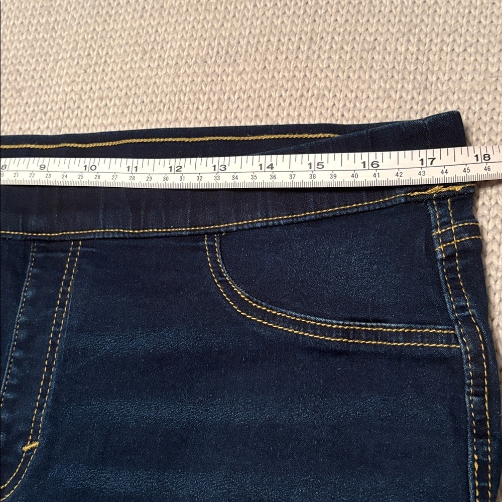 Style & Co Women's Dark Blue Stretch Jeggings Jeans Size XL pre owned - Picture 5 of 11